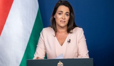 Cinsel istismardan karar giyen bireye af çıkarmıştı! Macaristan Cumhurbaşkanı istifa etti