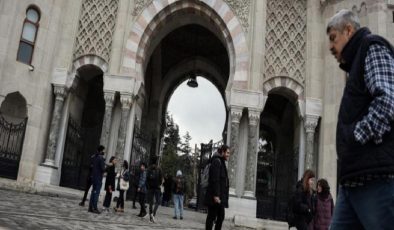 İstanbul Üniversitesi’nde ziyaretçilere kısıtlama kararı
