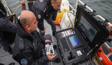 Marmara Denizinde batan geminin mürettebatını arama çalışmalarında dördüncü gün