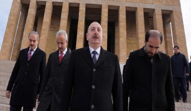 Azerbaycan Cumhurbaşkanı İlham Aliyev, Anıtkabir Ziyaretinde